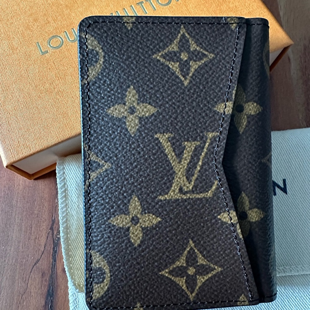 Louis Vuitton Pocket Organizer - Picture 2 of 3